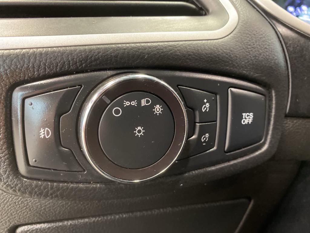 used 2019 Ford Edge car, priced at $12,900