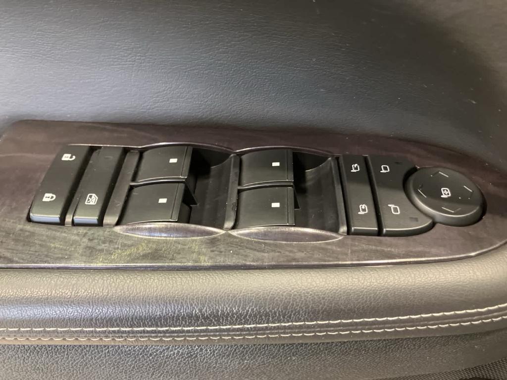 used 2016 Buick Enclave car, priced at $10,900