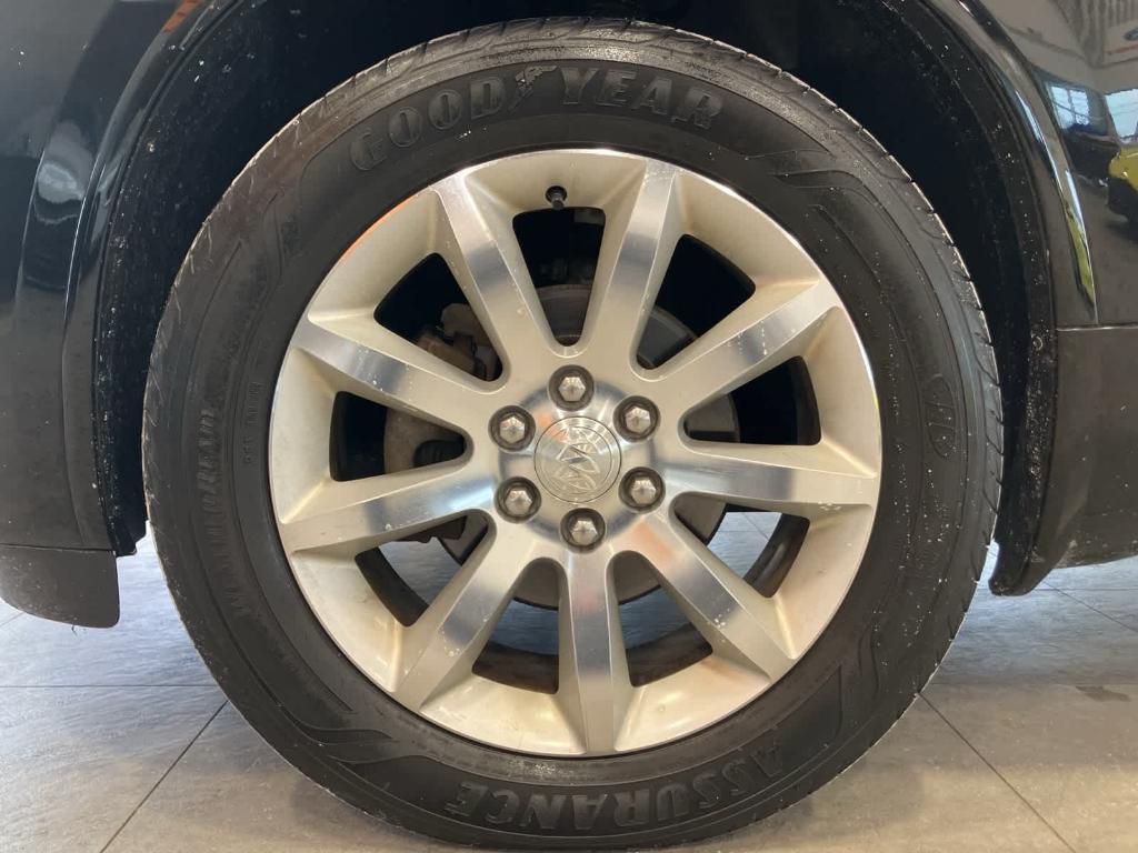 used 2016 Buick Enclave car, priced at $10,900