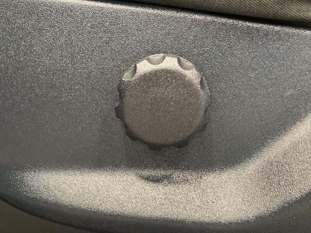 used 2021 Ford F-150 car, priced at $25,900