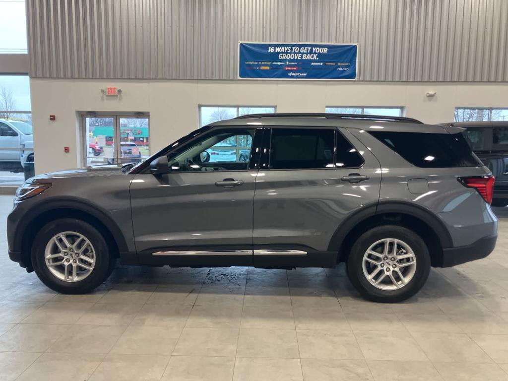 used 2025 Ford Explorer car, priced at $35,495