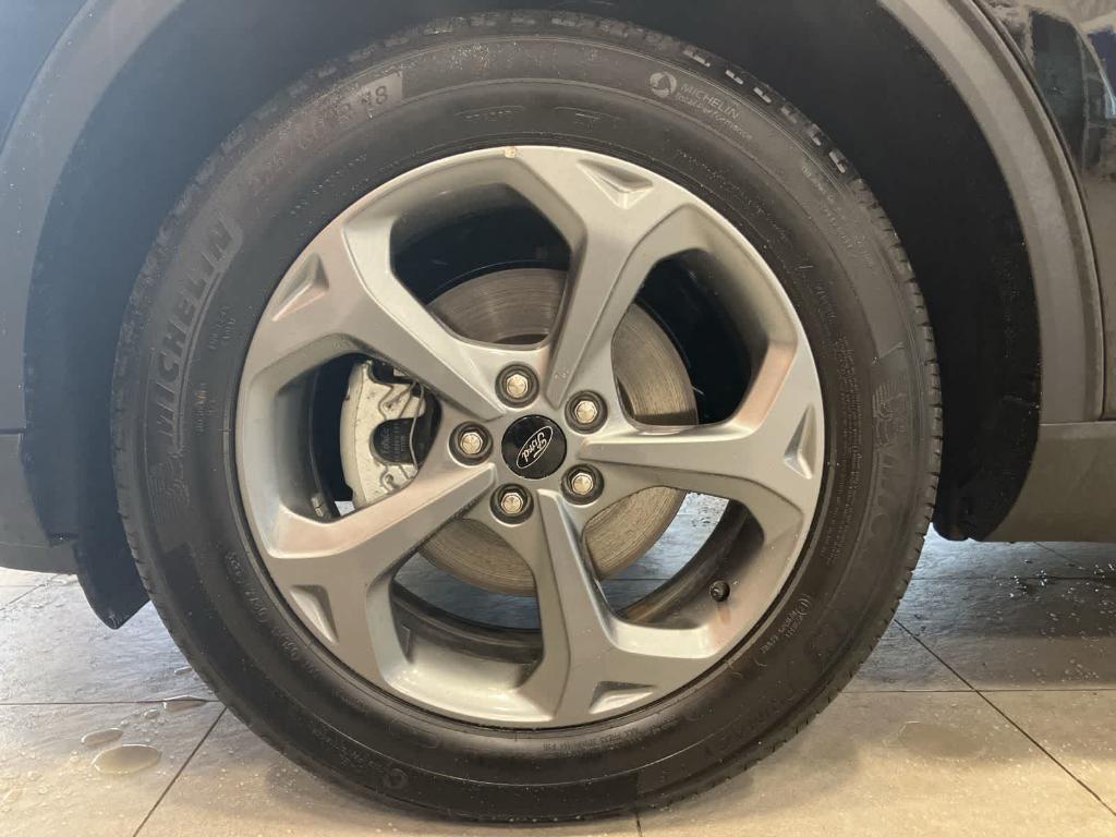 used 2025 Ford Escape car, priced at $21,995