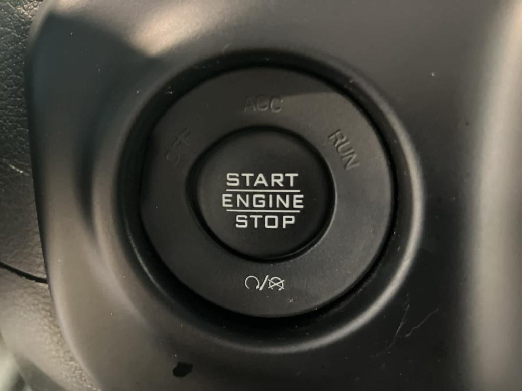 used 2021 Jeep Wrangler Unlimited car, priced at $22,900