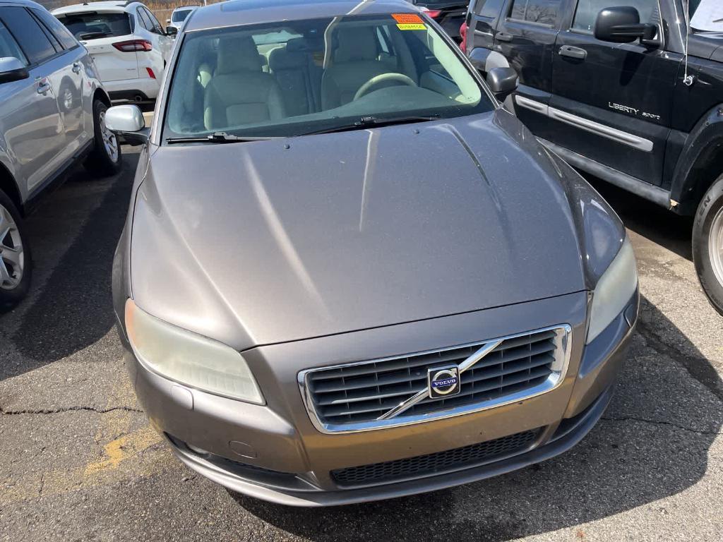 used 2008 Volvo S80 car, priced at $2,500
