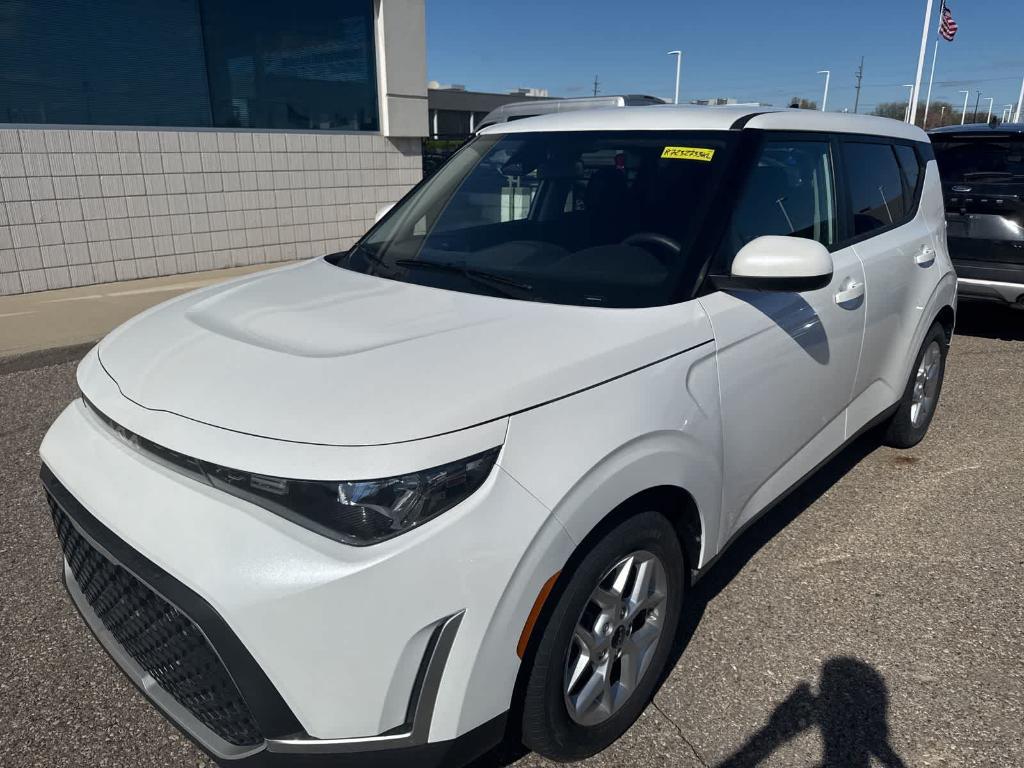 used 2024 Kia Soul car, priced at $15,995