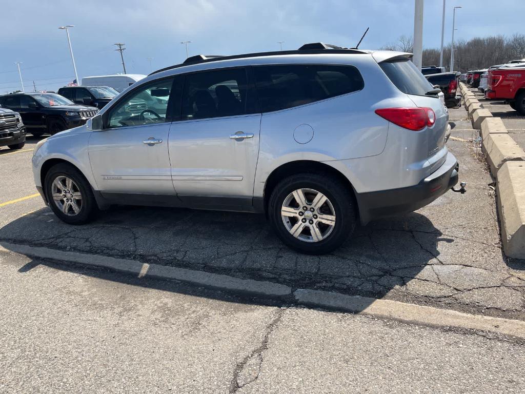 used 2009 Chevrolet Traverse car, priced at $1,500