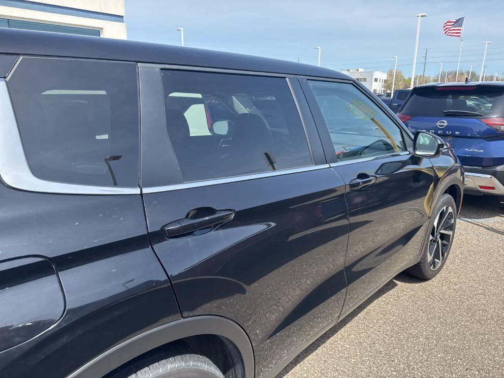 used 2024 Mitsubishi Outlander car, priced at $22,595