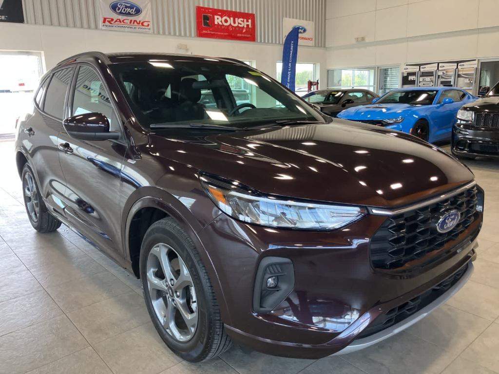 used 2023 Ford Escape car, priced at $24,495