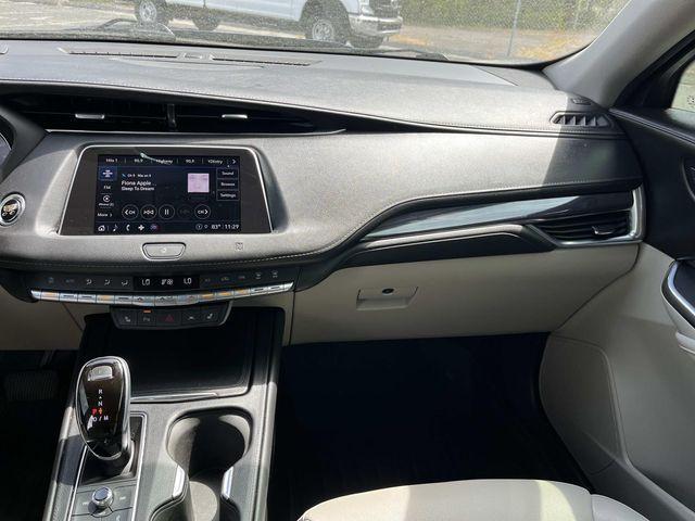 used 2021 Cadillac XT4 car, priced at $23,995