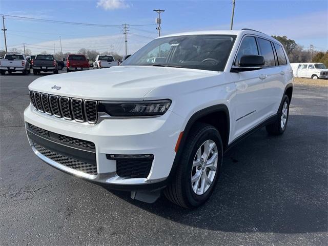 used 2023 Jeep Grand Cherokee L car, priced at $28,995
