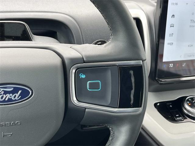 used 2025 Ford Expedition car, priced at $58,995