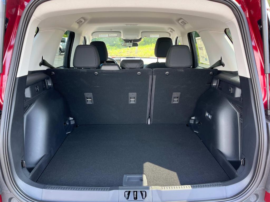 new 2025 Ford Bronco Sport car, priced at $33,450