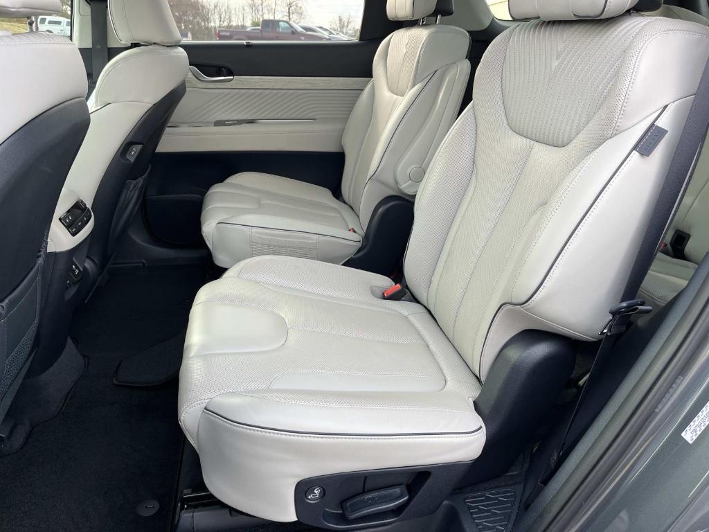 used 2023 Hyundai Palisade car, priced at $36,995