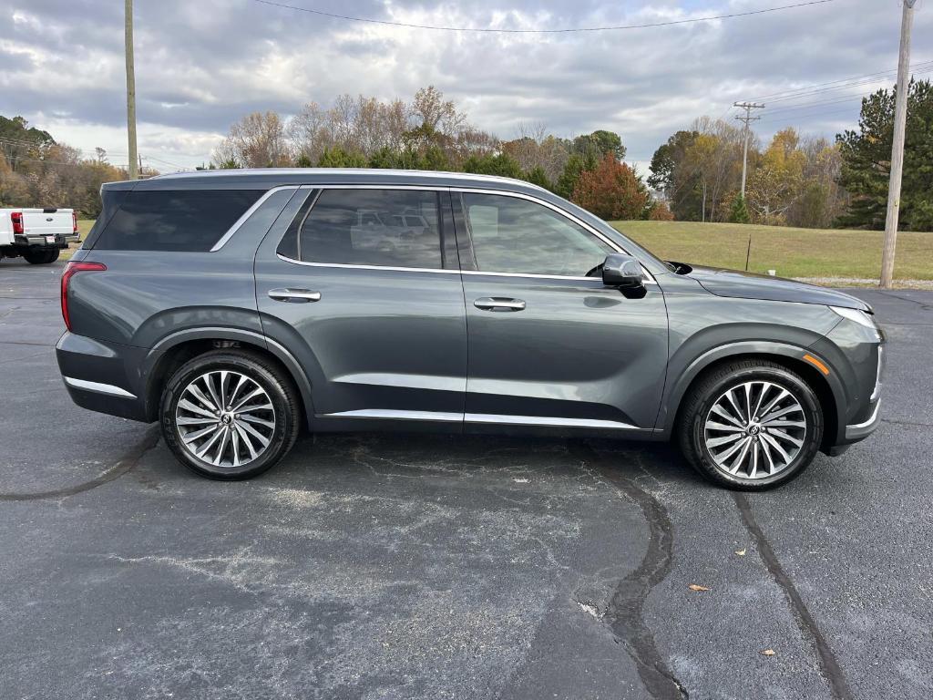 used 2023 Hyundai Palisade car, priced at $36,995