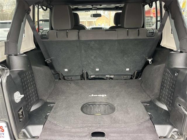 used 2016 Jeep Wrangler Unlimited car, priced at $18,995