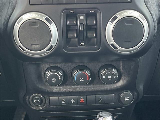 used 2016 Jeep Wrangler Unlimited car, priced at $18,995