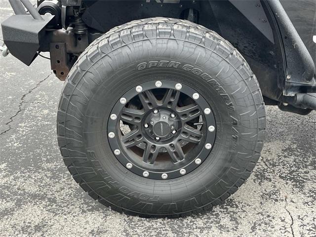 used 2016 Jeep Wrangler Unlimited car, priced at $18,995