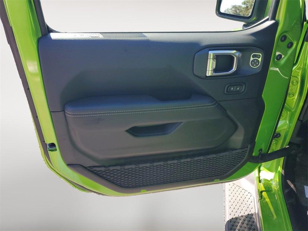 new 2025 Jeep Gladiator car, priced at $46,393