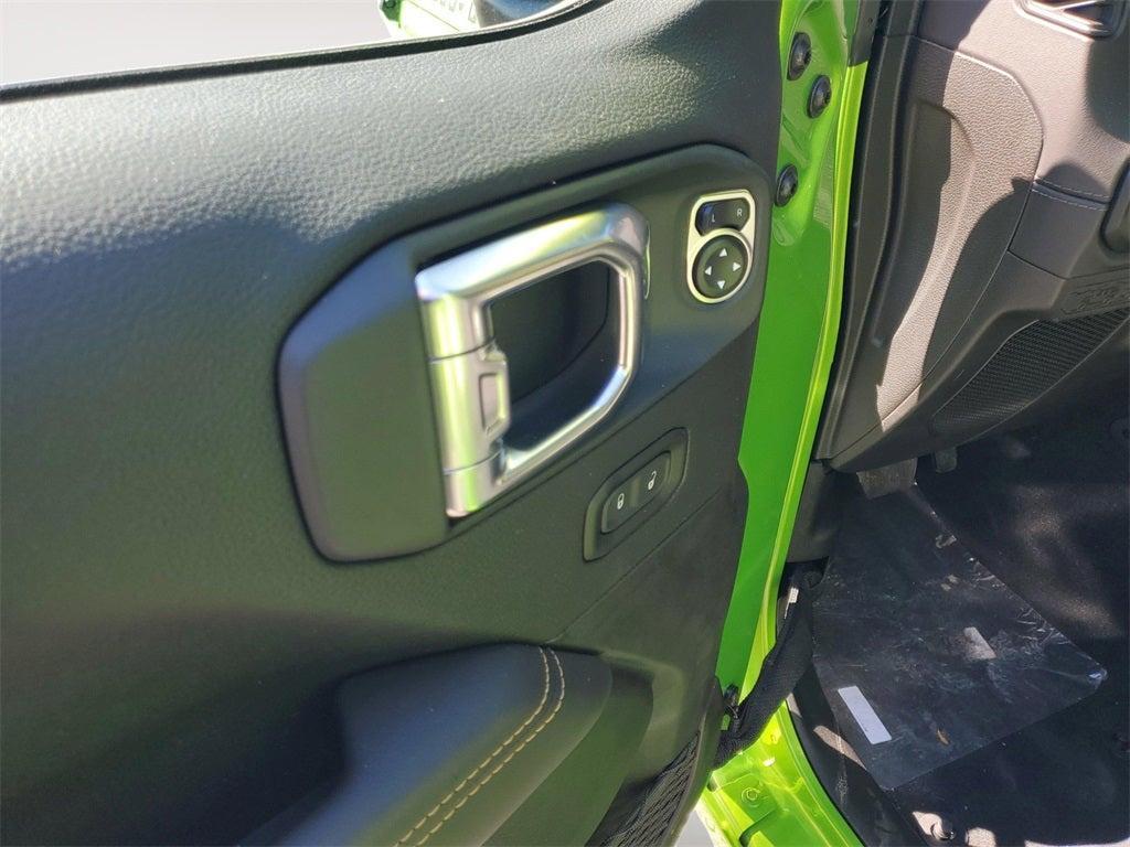 new 2025 Jeep Gladiator car, priced at $46,393