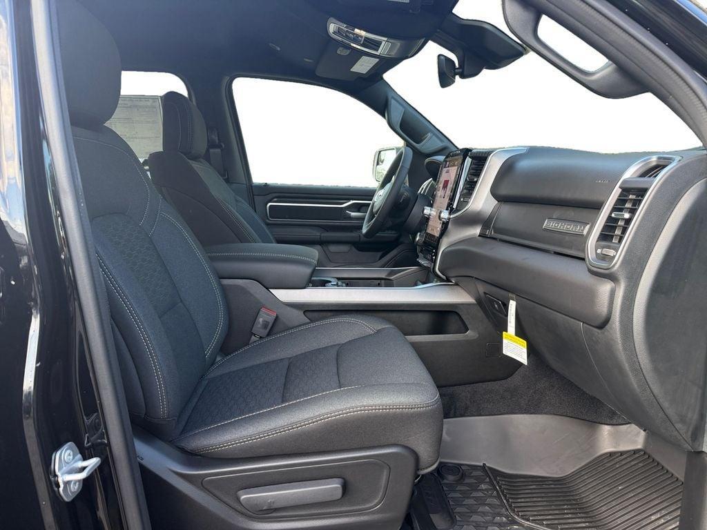 new 2025 Ram 1500 car, priced at $47,127