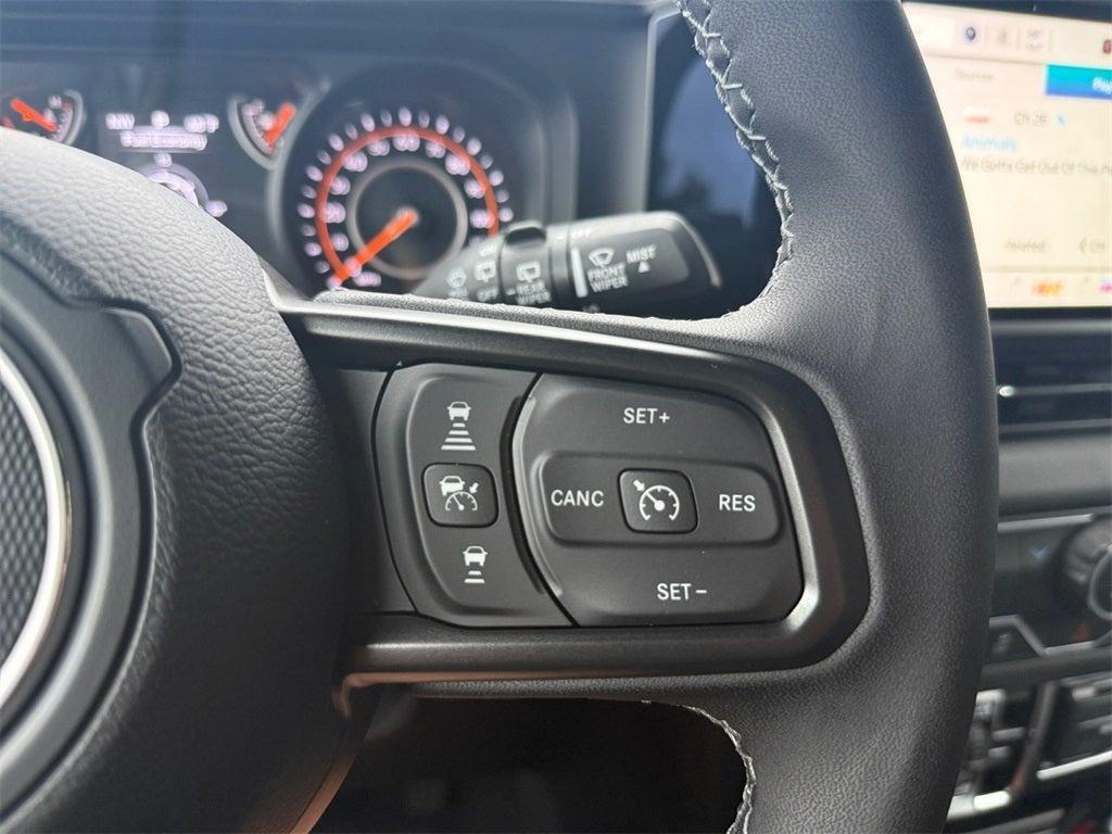 new 2025 Jeep Wrangler car, priced at $37,582