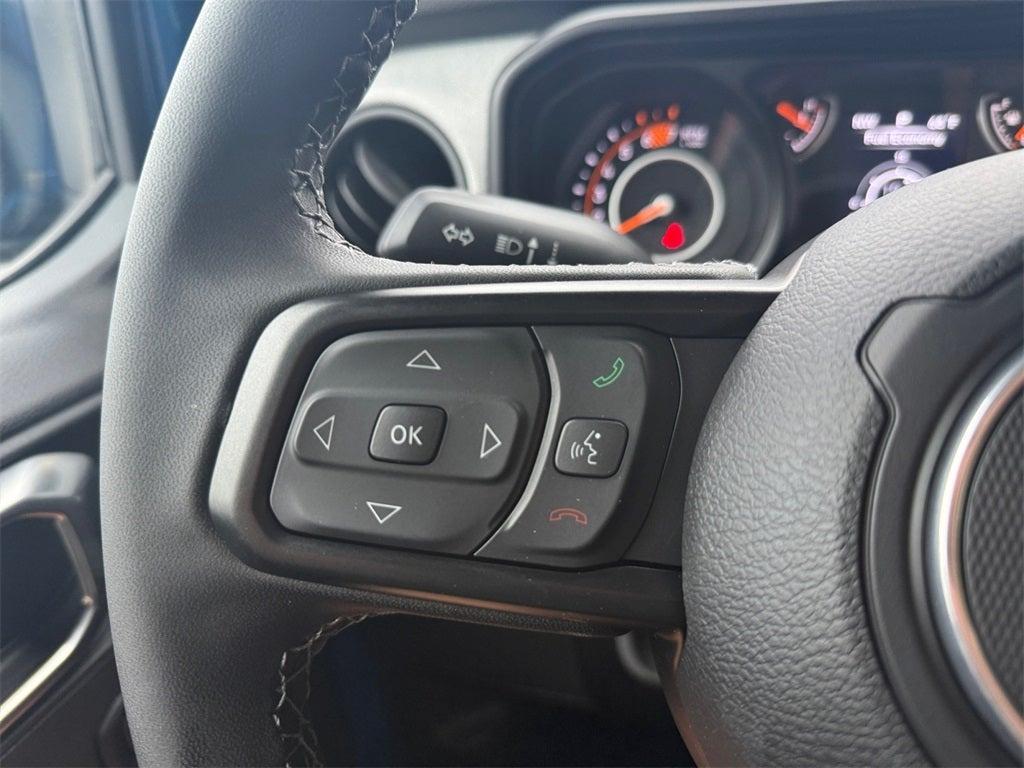 new 2025 Jeep Wrangler car, priced at $37,582