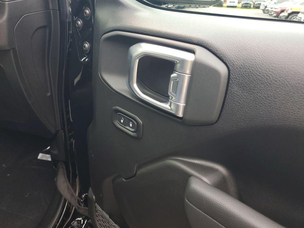 new 2026 Jeep Wrangler car, priced at $37,654