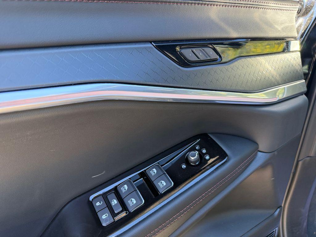 new 2025 Jeep Wagoneer S car, priced at $61,647