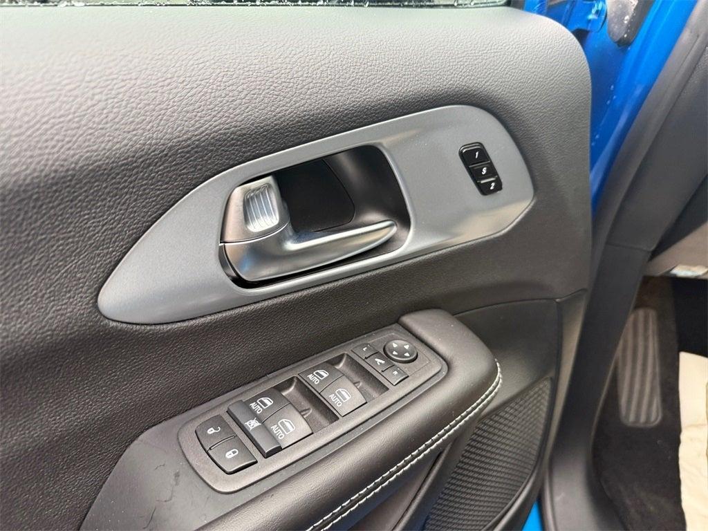 new 2026 Chrysler Pacifica car, priced at $47,201