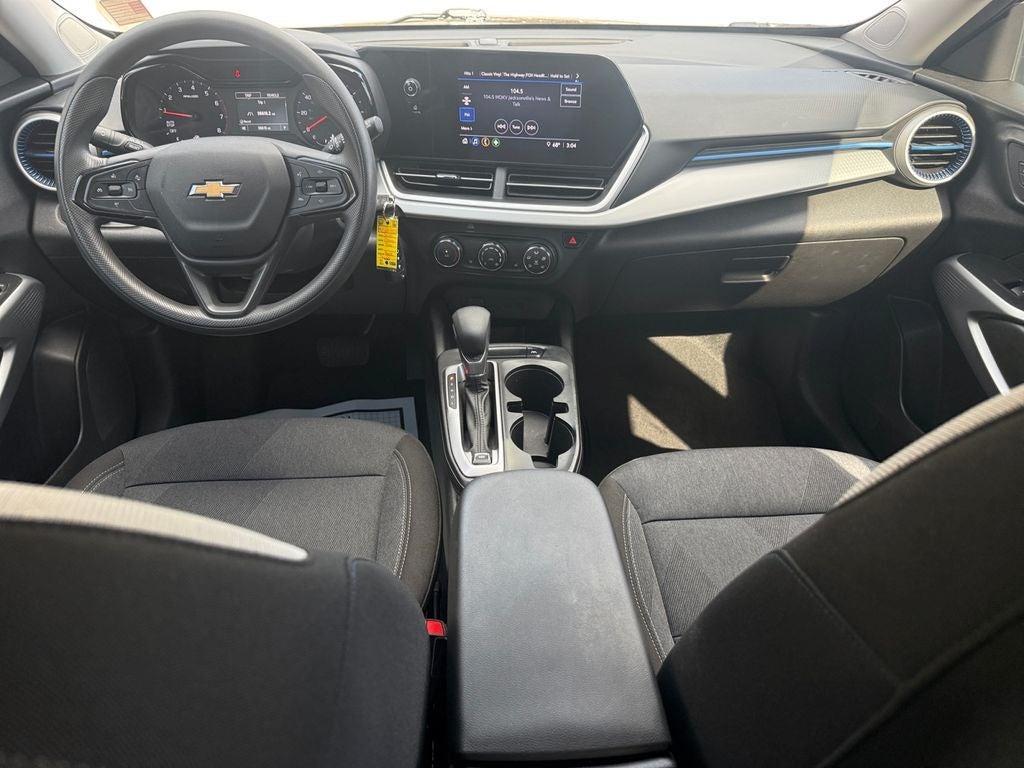 used 2024 Chevrolet Trax car, priced at $19,234