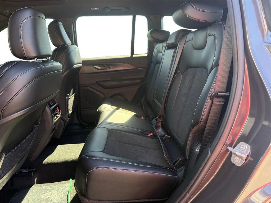 new 2025 Jeep Grand Cherokee car, priced at $36,478