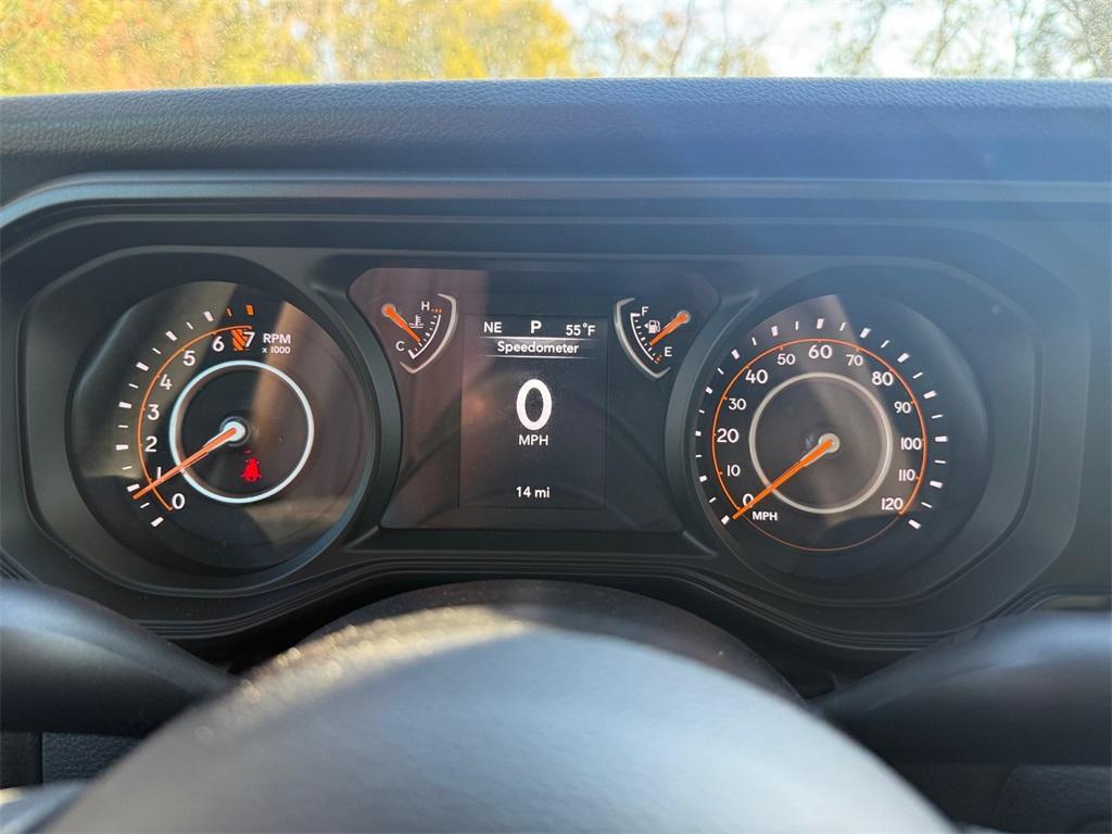 new 2026 Jeep Gladiator car, priced at $43,624