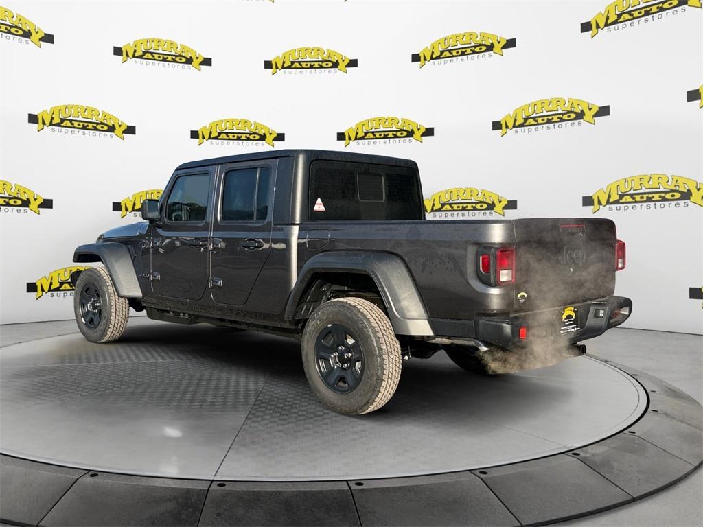 new 2026 Jeep Gladiator car, priced at $43,624