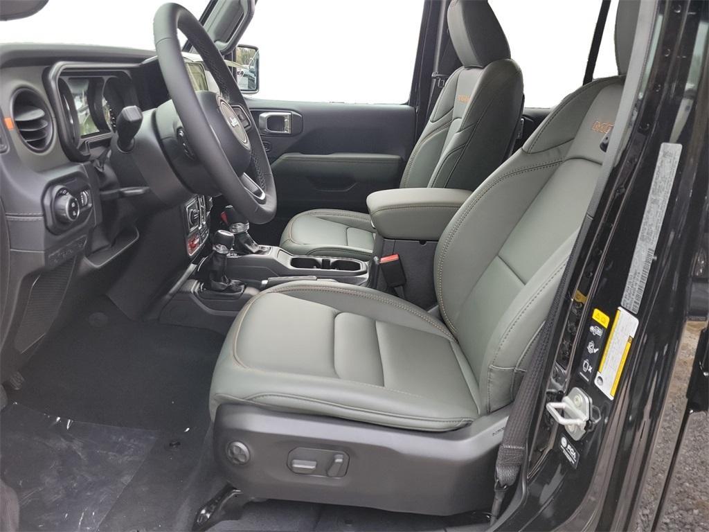 new 2026 Jeep Gladiator car, priced at $59,600