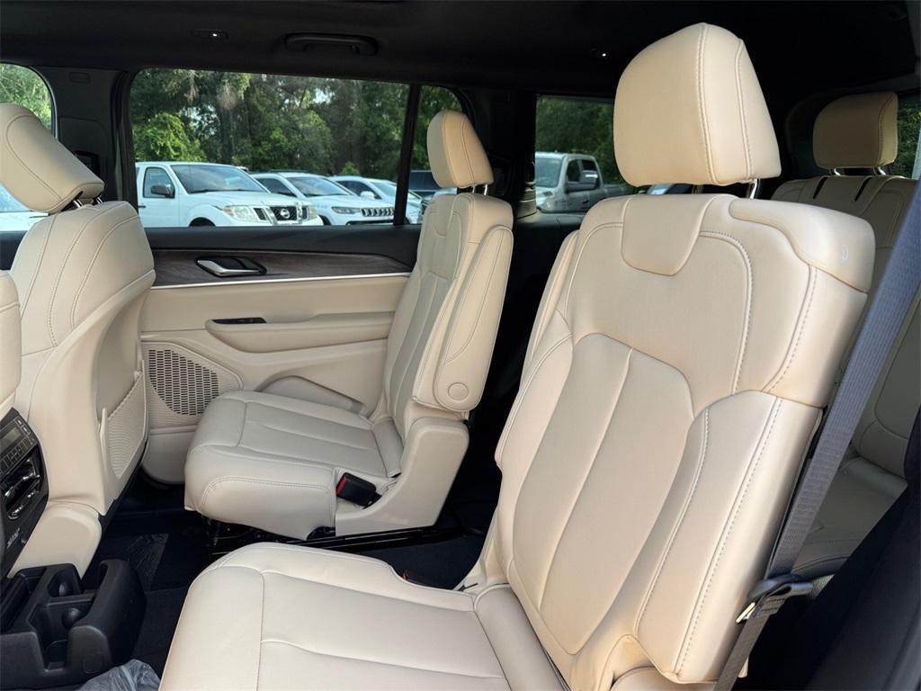 new 2025 Jeep Grand Cherokee L car, priced at $41,444
