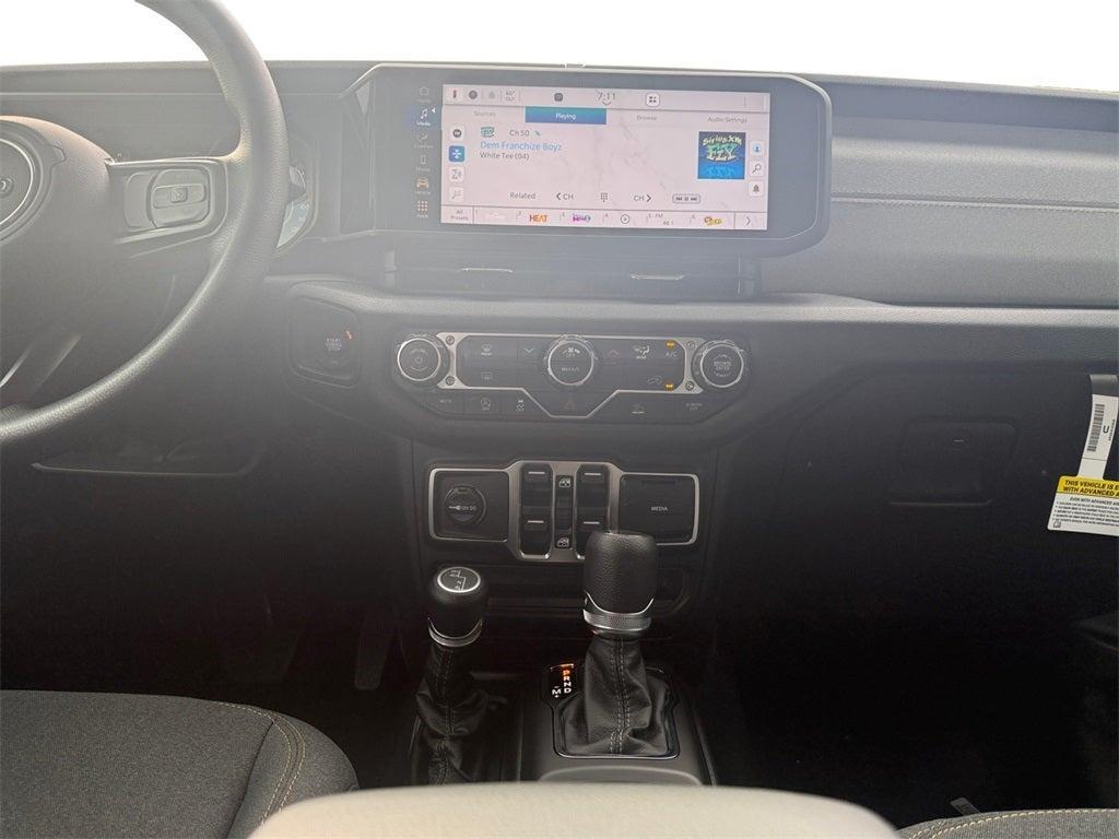 new 2026 Jeep Gladiator car, priced at $42,728