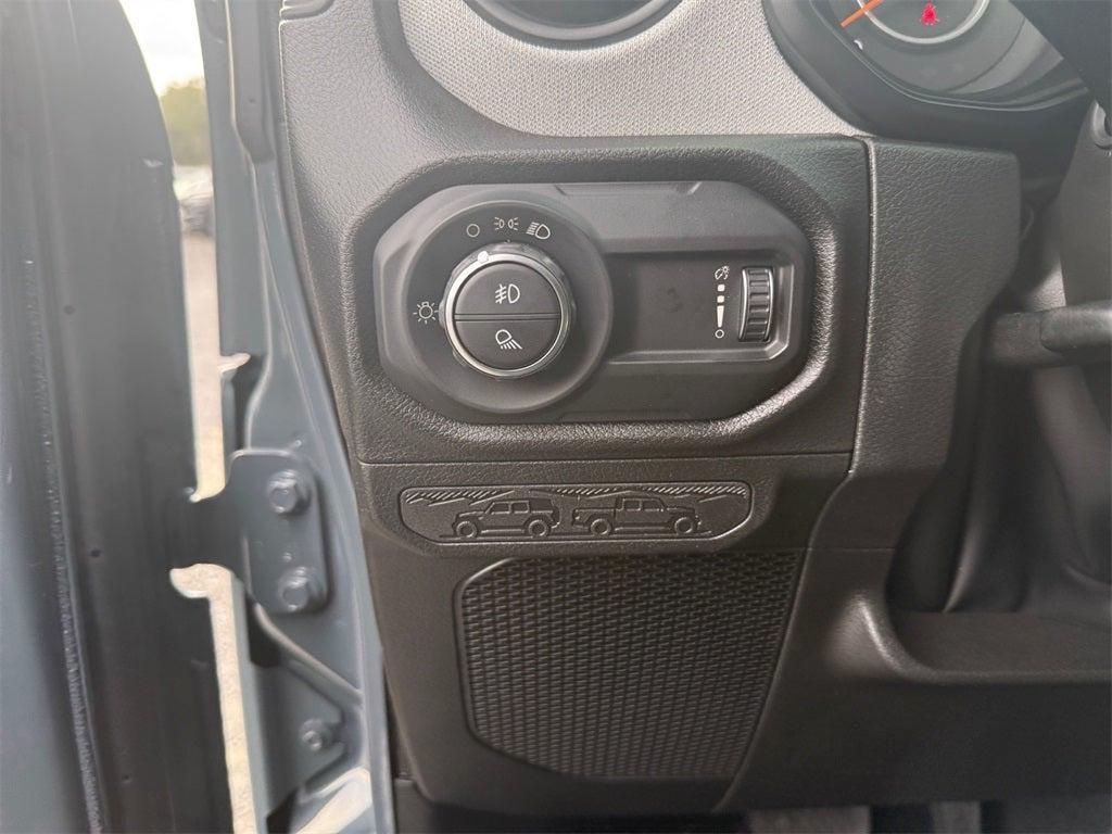 new 2026 Jeep Gladiator car, priced at $42,728