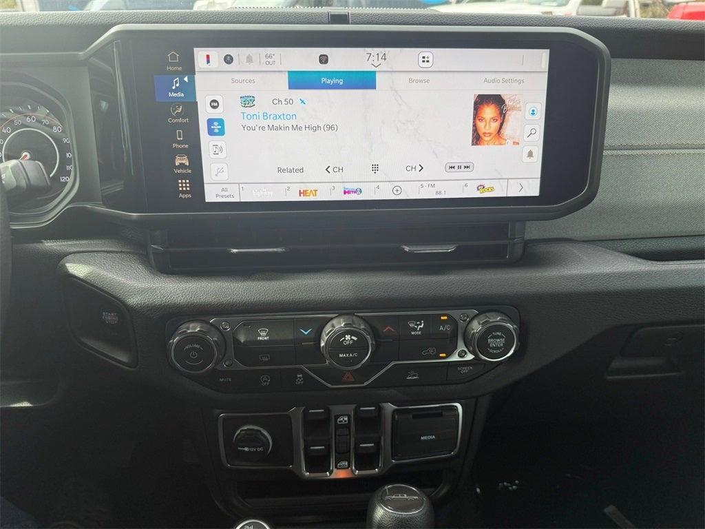 new 2026 Jeep Gladiator car, priced at $42,728