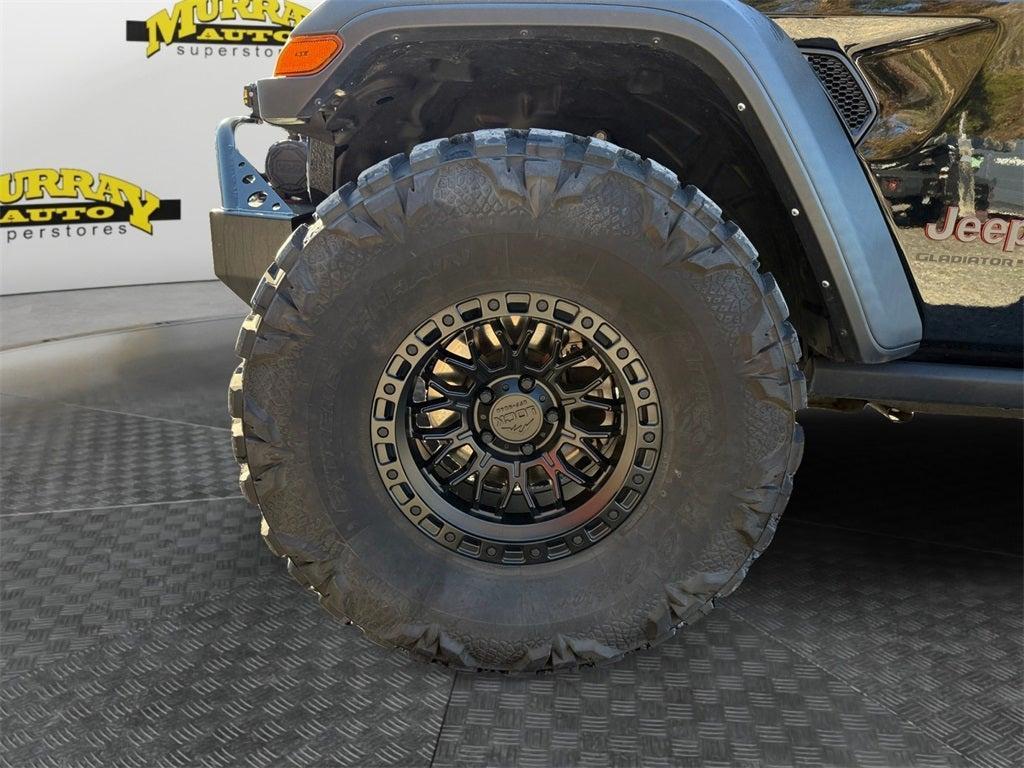 used 2023 Jeep Gladiator car, priced at $40,550