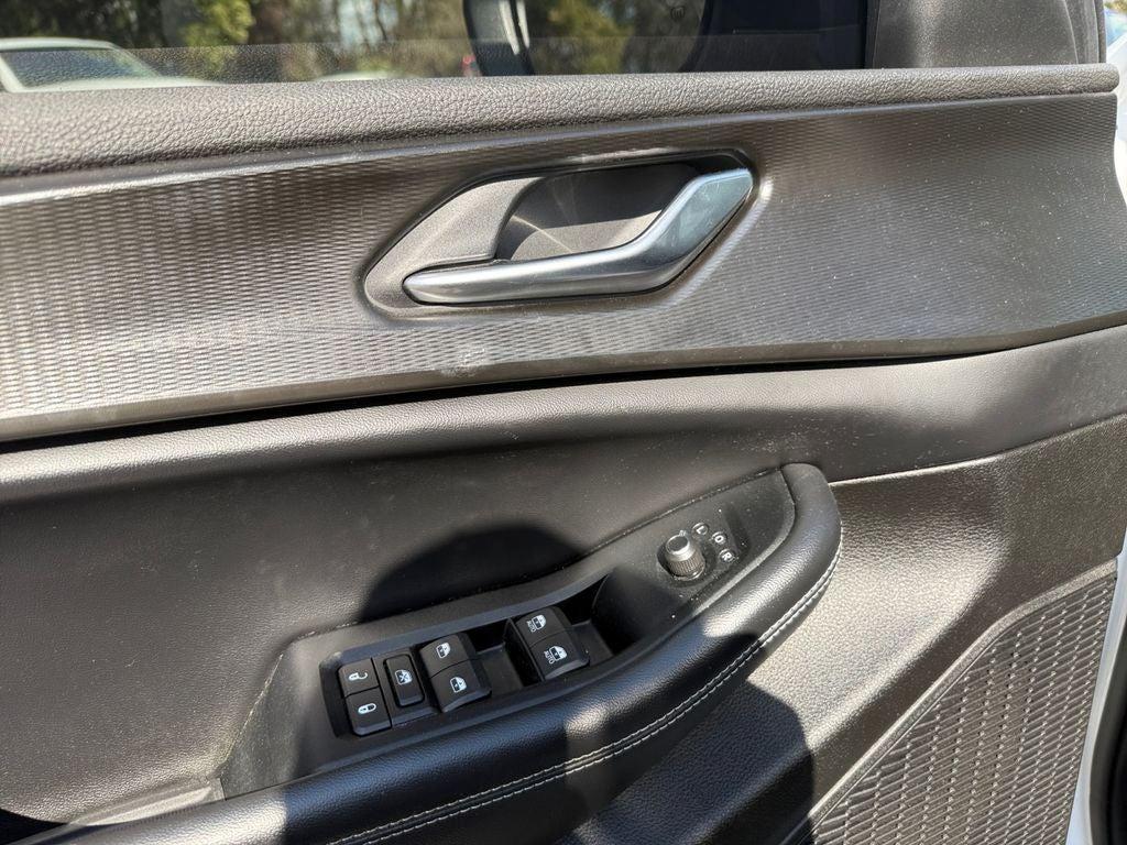 used 2023 Jeep Grand Cherokee car, priced at $25,991