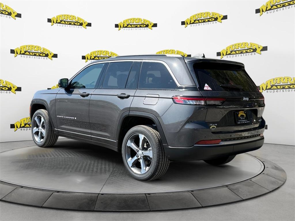 new 2026 Jeep Grand Cherokee car, priced at $45,447