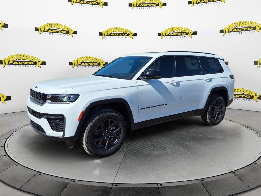 new 2027 Jeep Grand Cherokee L car, priced at $52,176