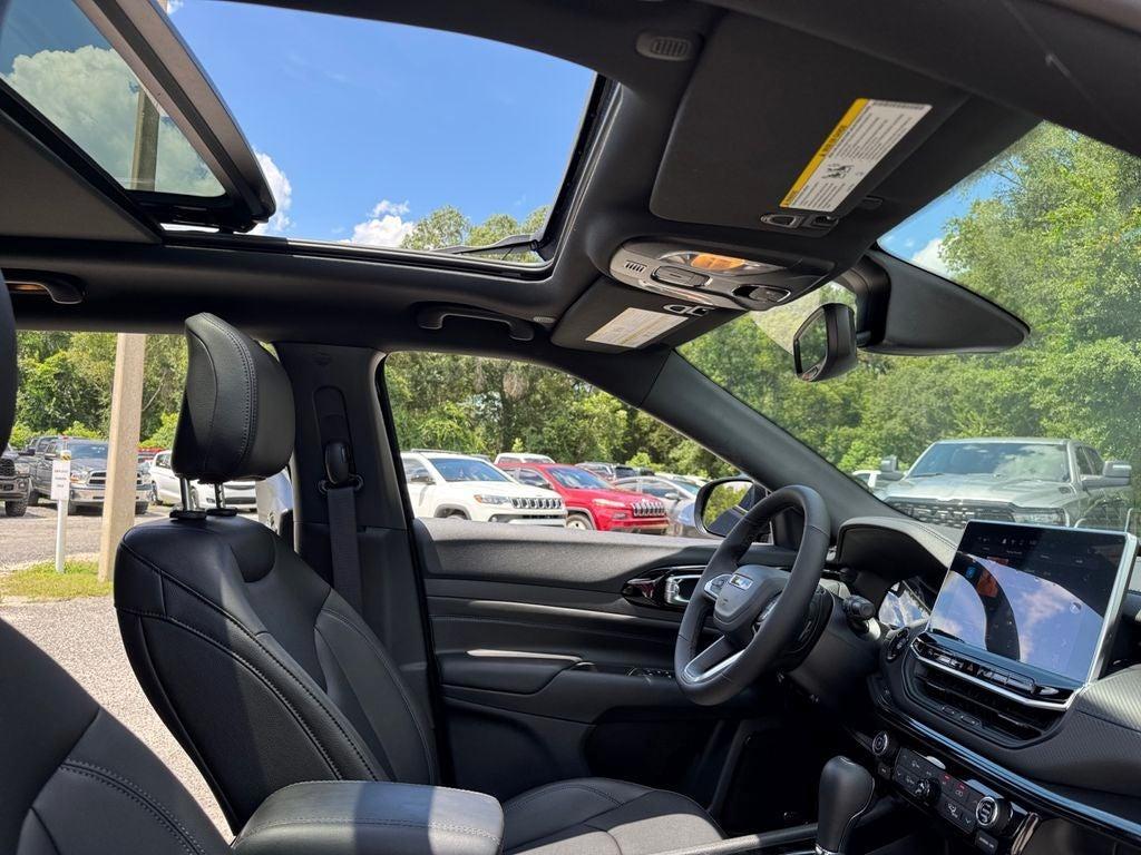 new 2025 Jeep Compass car, priced at $31,859