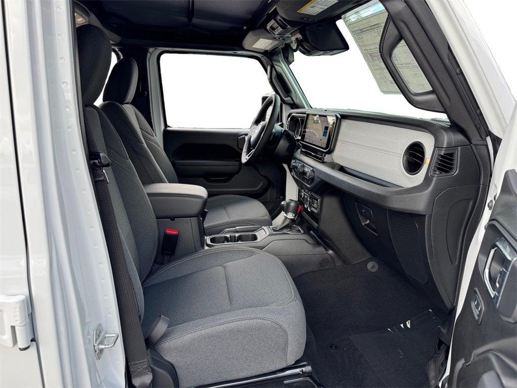 new 2025 Jeep Gladiator car, priced at $37,064