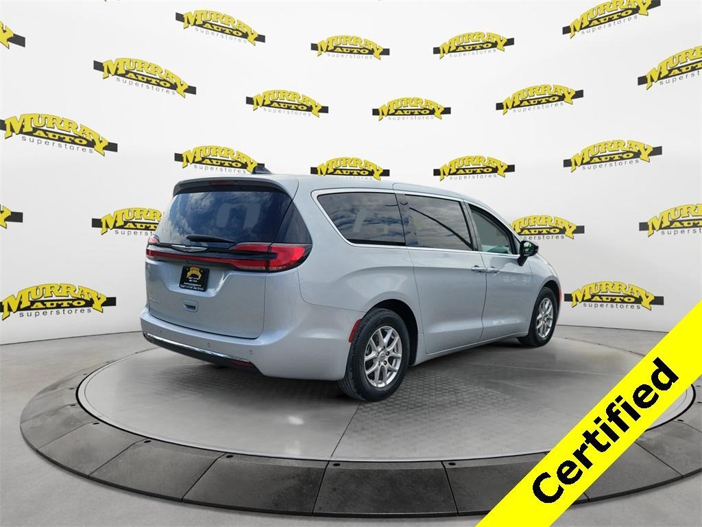 used 2024 Chrysler Pacifica car, priced at $24,985