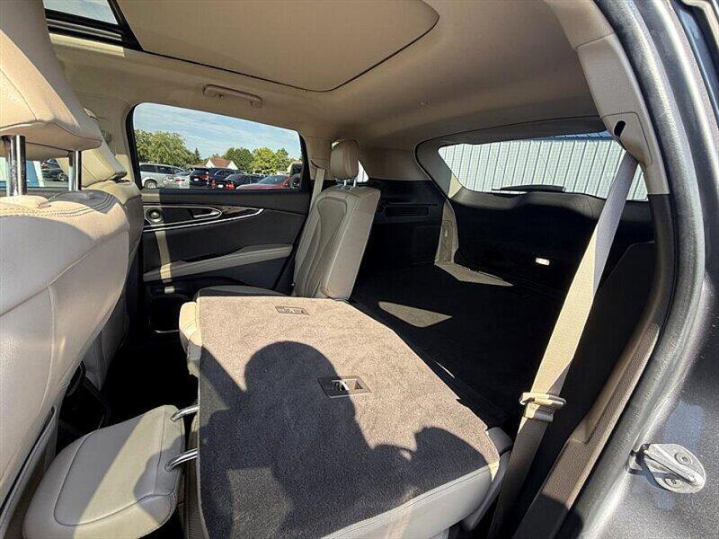 used 2021 Lincoln Nautilus car, priced at $20,900