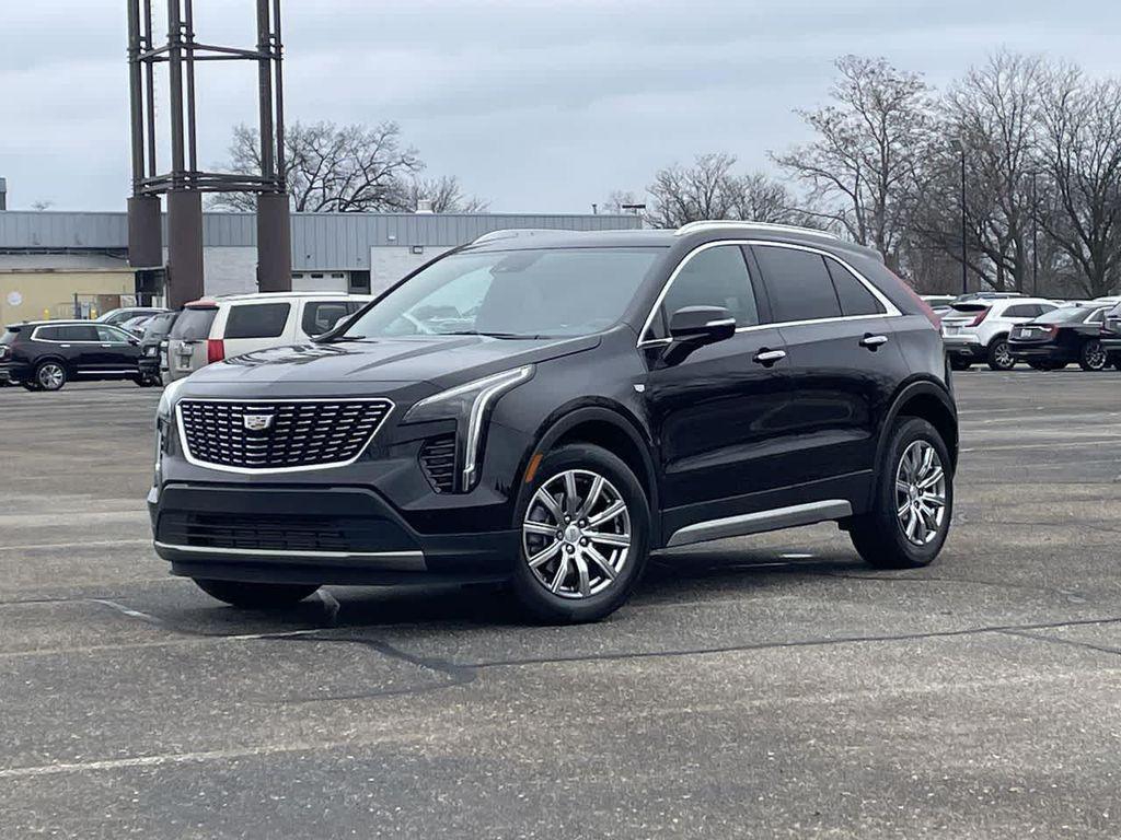 used 2022 Cadillac XT4 car, priced at $26,187