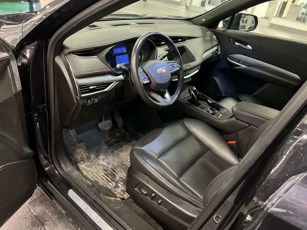 used 2023 Cadillac XT4 car, priced at $27,987