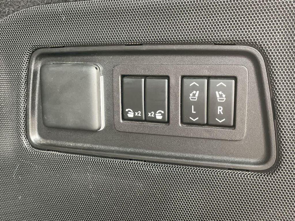 used 2023 Cadillac Escalade car, priced at $60,387