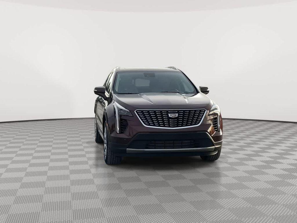 used 2023 Cadillac XT4 car, priced at $27,687